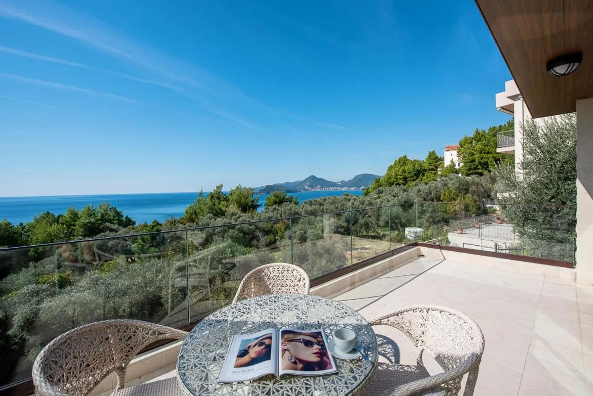 Image 2 of Adria Lux Apartments Sveti Stefan