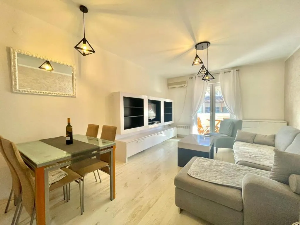 Image of Family One bedroom apartment with Garden view