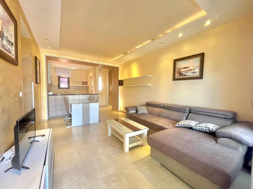 Image 3 of Hotel Butua Residence