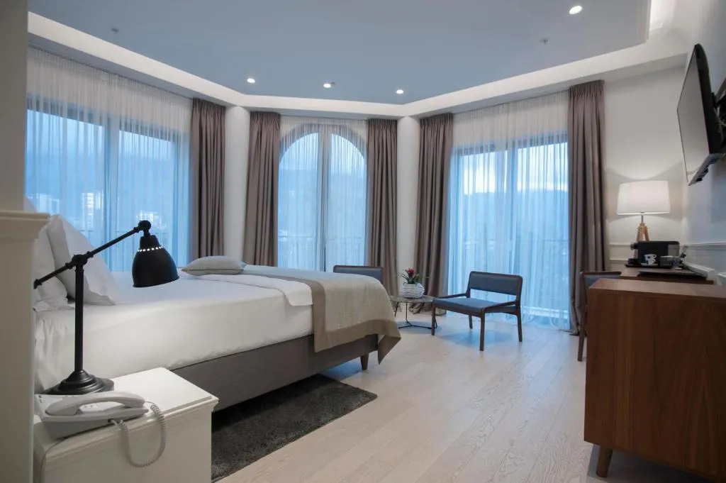 Image 4 of Hotel Majestic