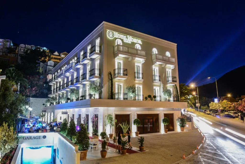 Image 2 of Hotel Moskva