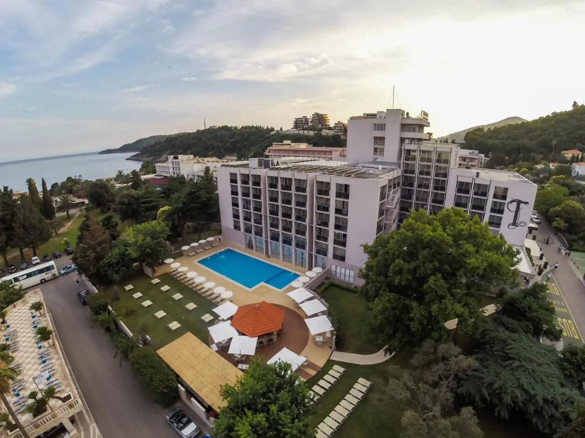 Image 3 of Hotel Tara Becici
