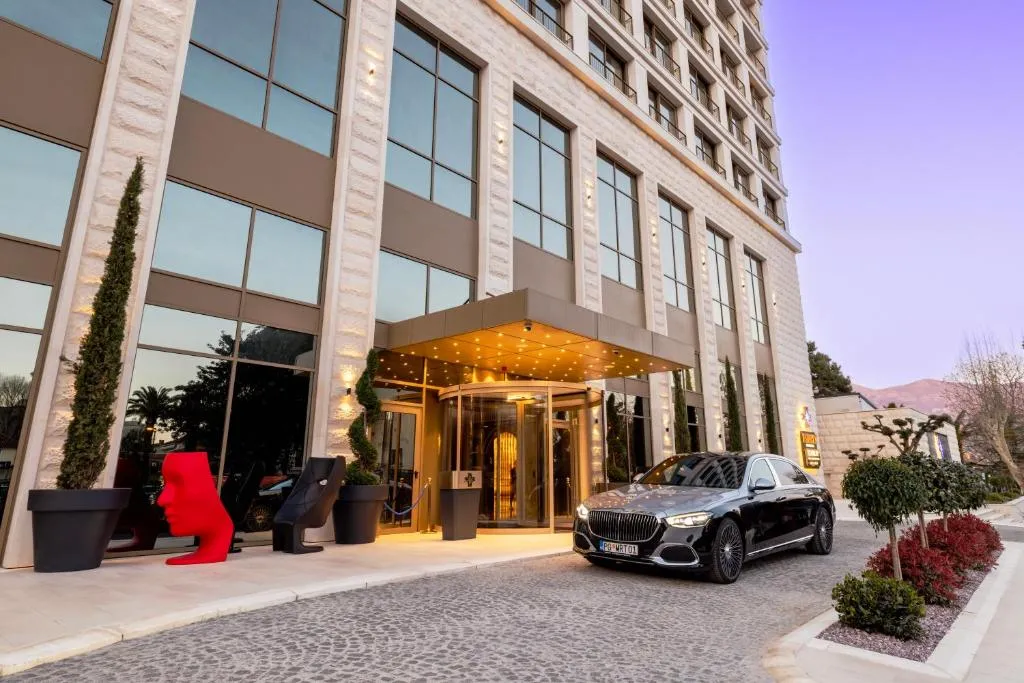 Image 3 of Merit Starlit Hotel & Residences