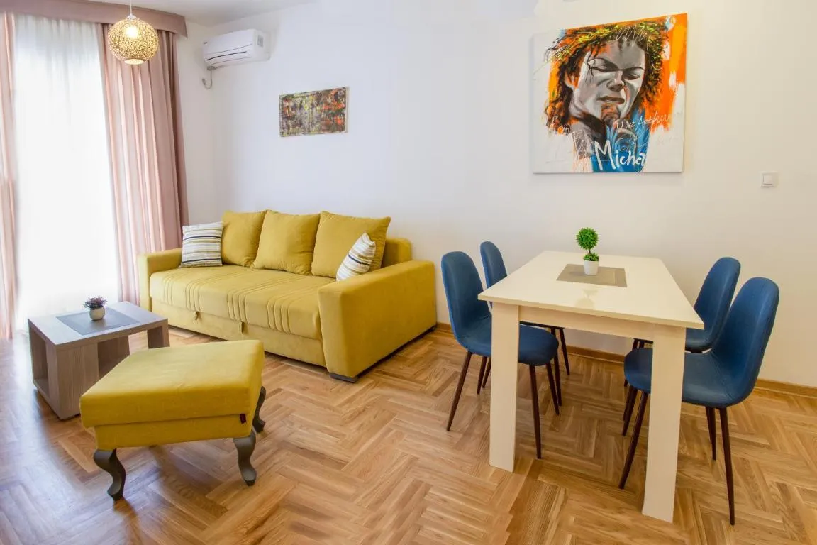 Image of Peace 2 Apartments with parking