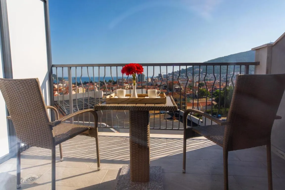 Image of Rooftop Apartments & Rooms