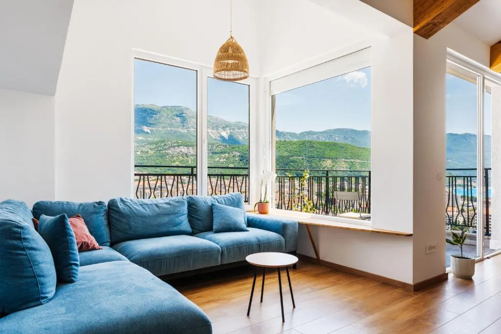 Image of 2-floor penthouse with stunning views