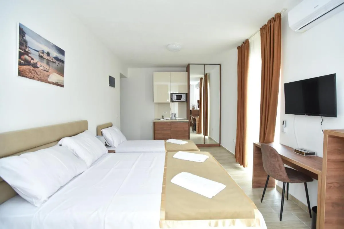 Image 4 of Apartment L Palace