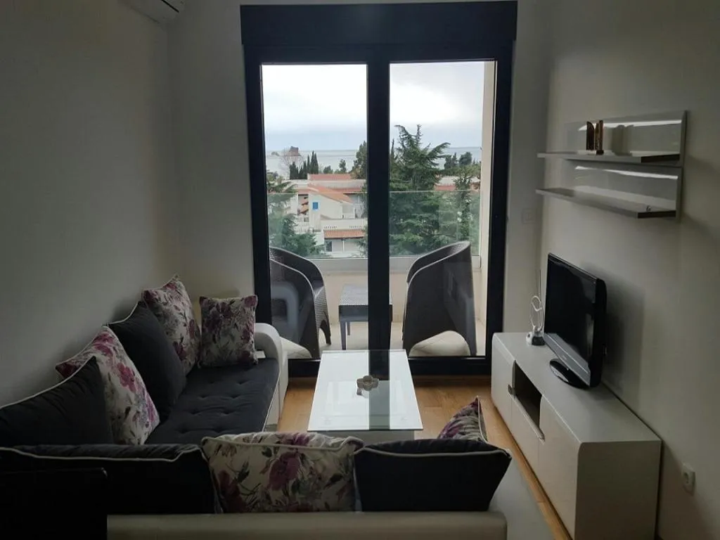 Image 4 of Apartment Veselin