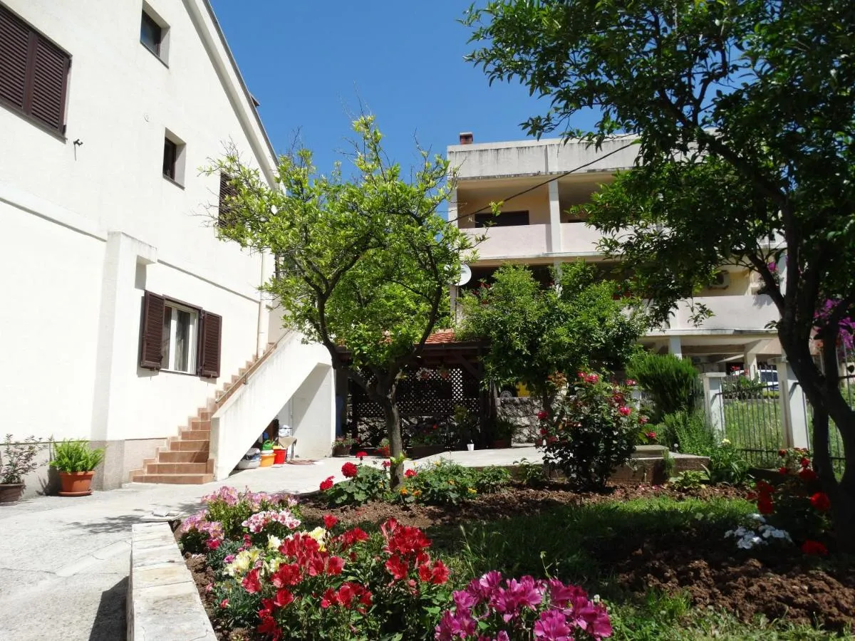 Image 5 of Apartments Ilinka
