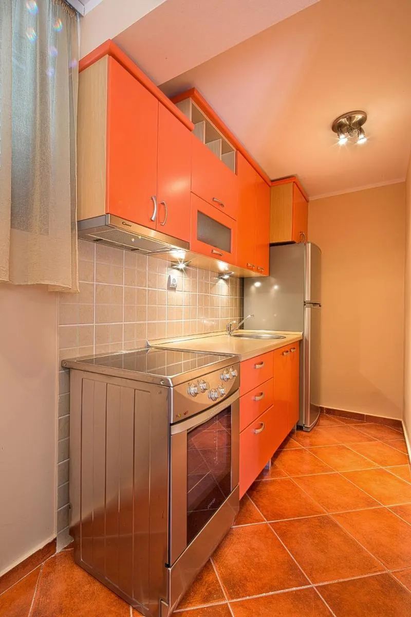 Image 3 of Apartments Mika