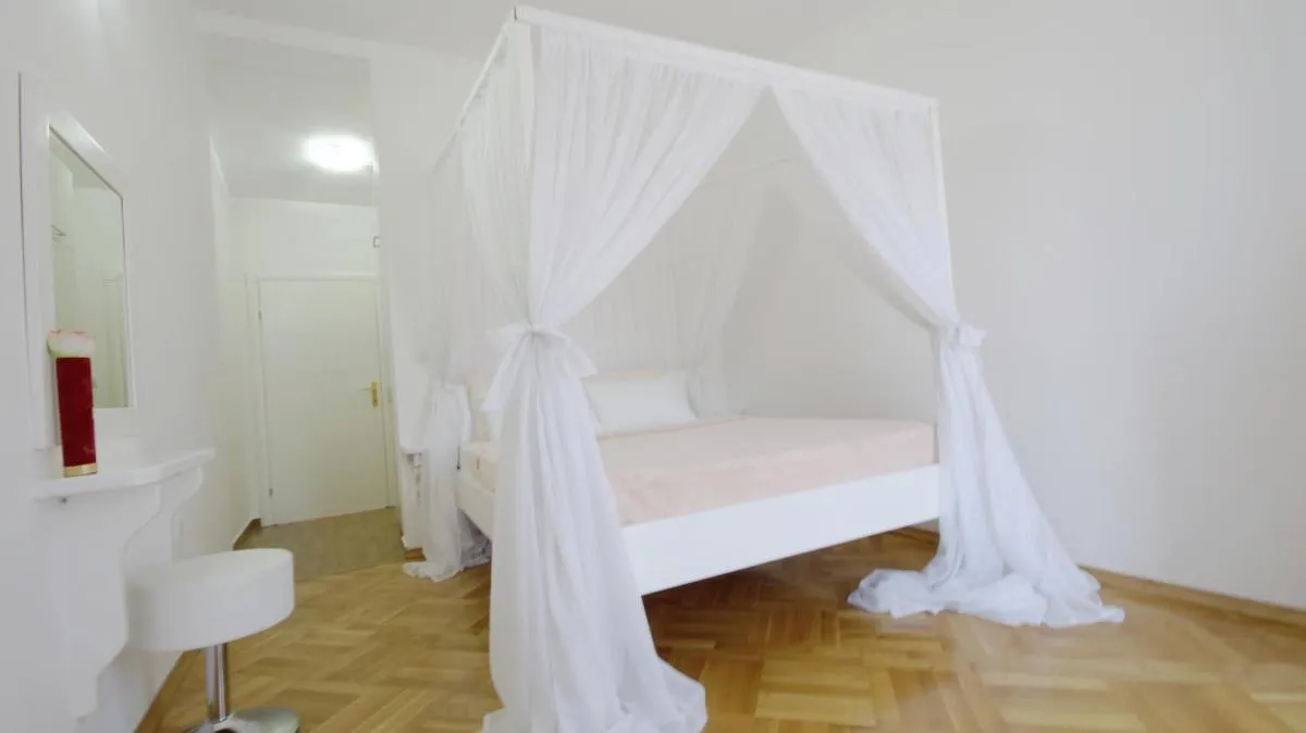 Image 2 of Apartments Miković