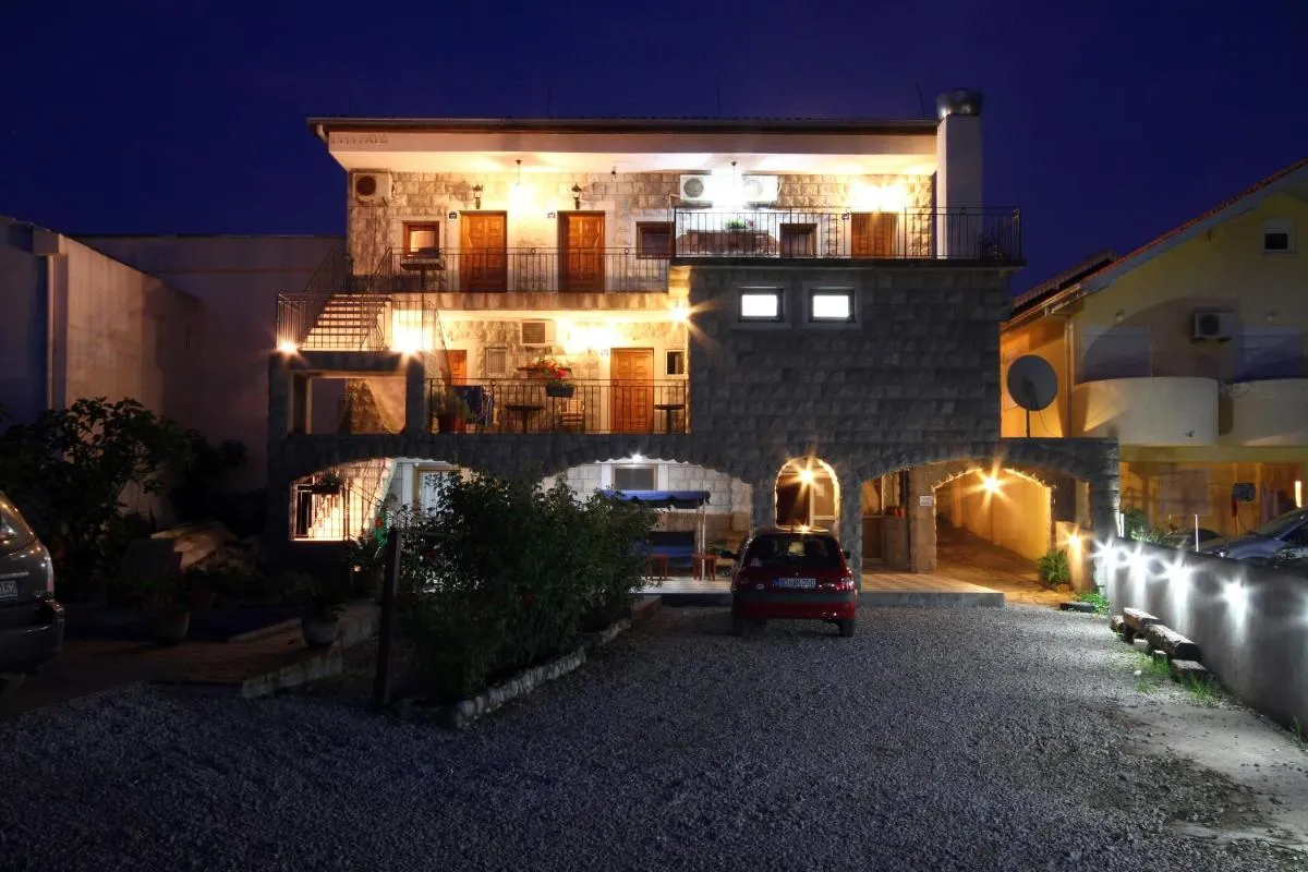 Image 4 of Apartments Savina