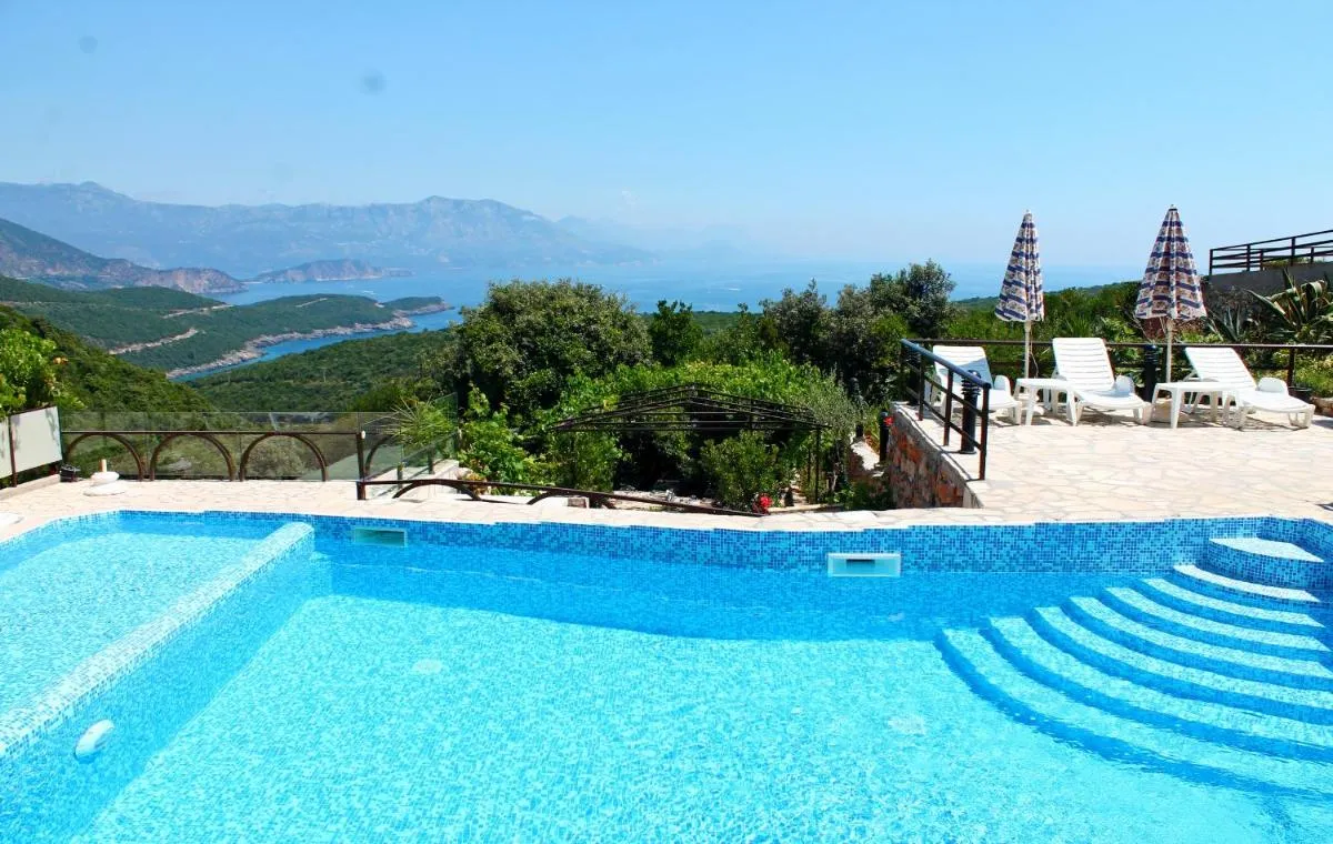 Image 3 of Apartments Villa Milna 1