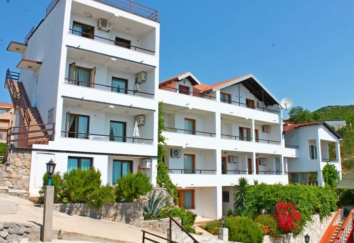 Image 6 of Apartments Villa Milna 1