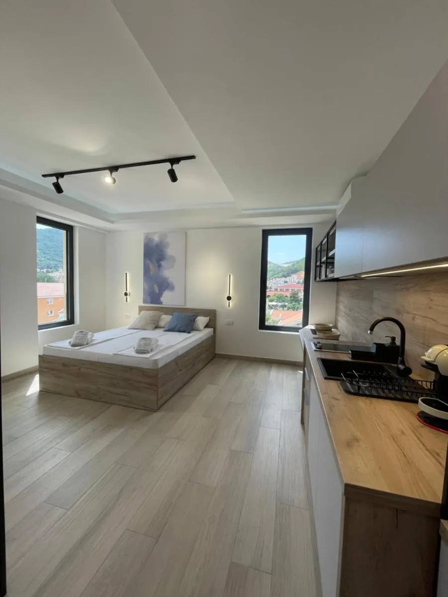 Image 1 of Dora Family Apartments Budva