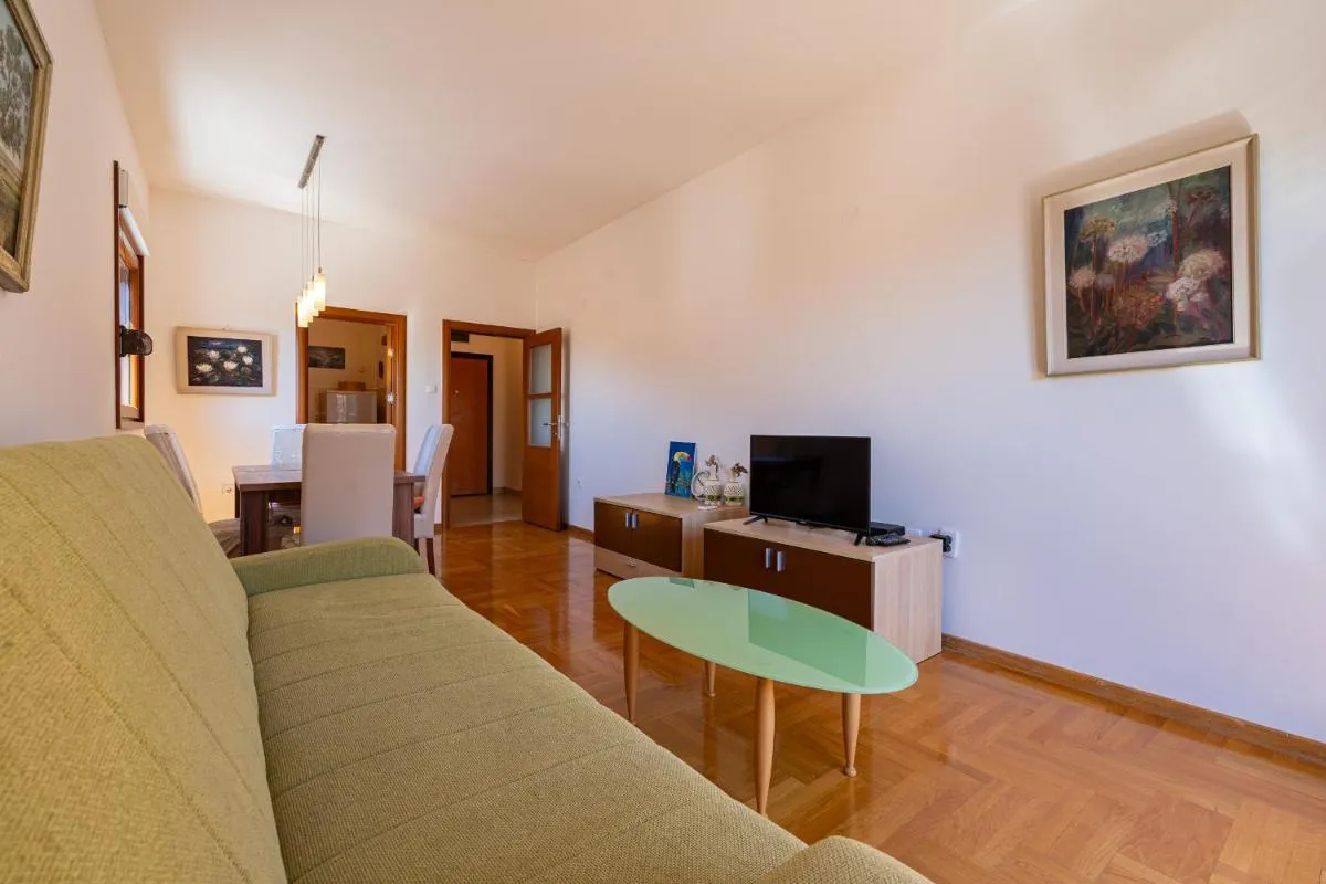Image 5 of Family One bedroom apartment with Panoramic city view