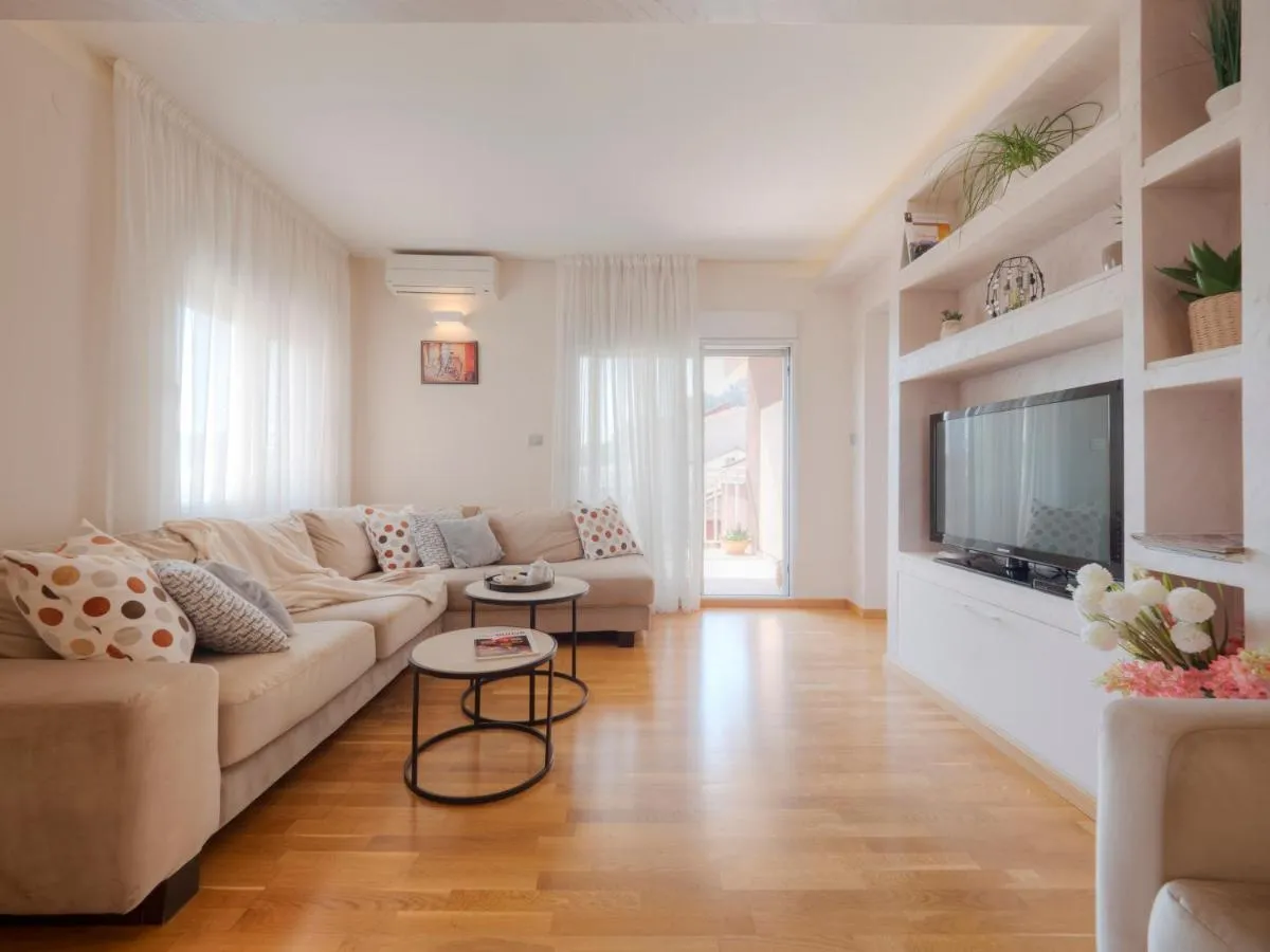 Image 4 of Hotel Hermes Budva