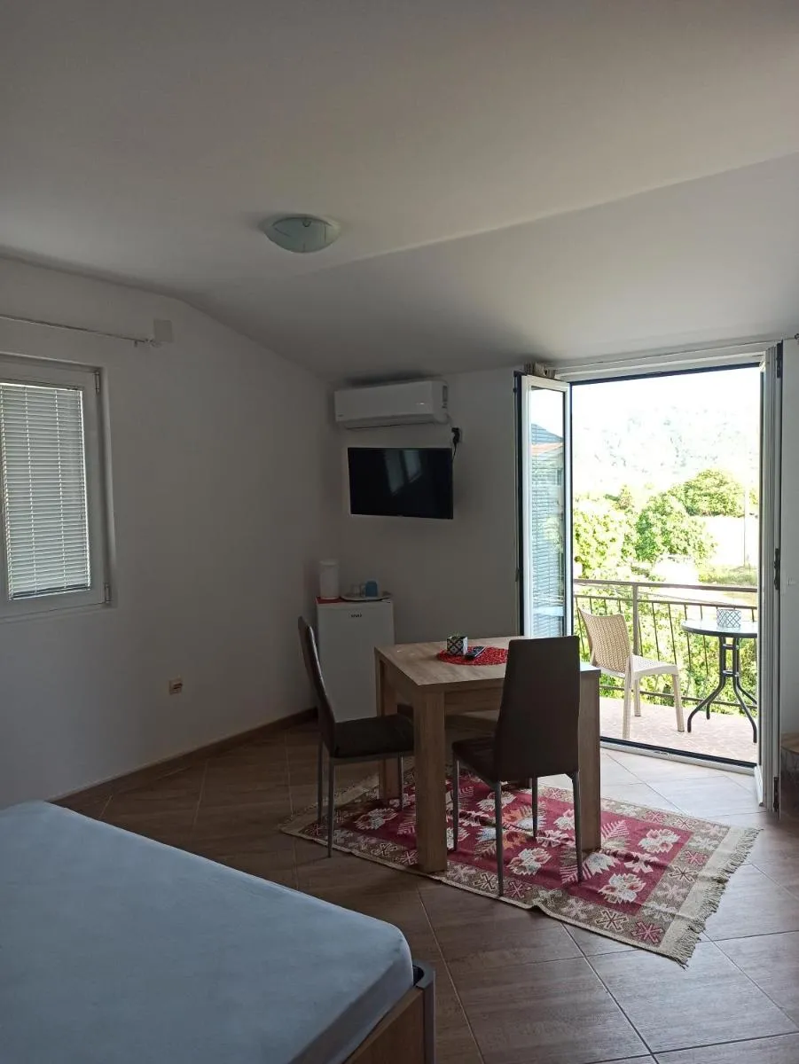 Image 4 of Lastva Holliday Rooms