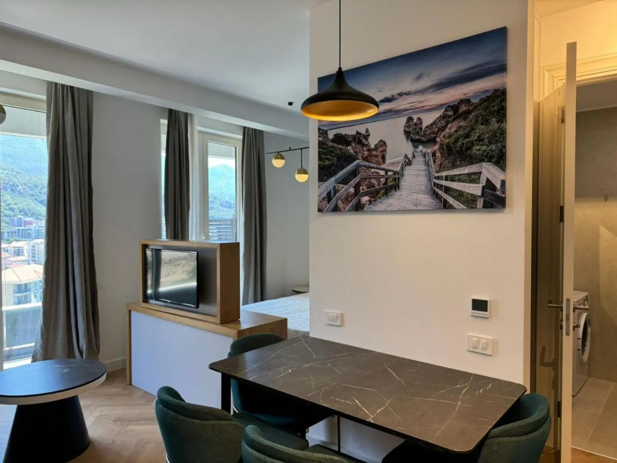Image 4 of Luxury Seaview apartment in Becici