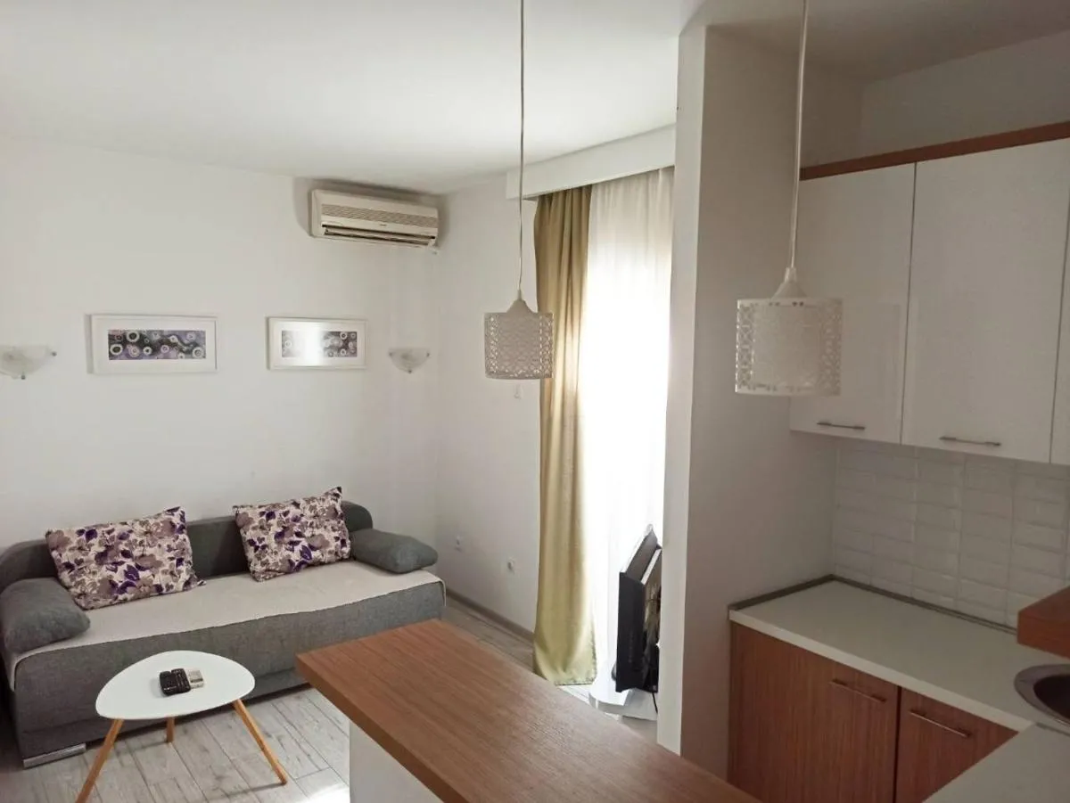 Image 3 of Mediteraneo Apartments