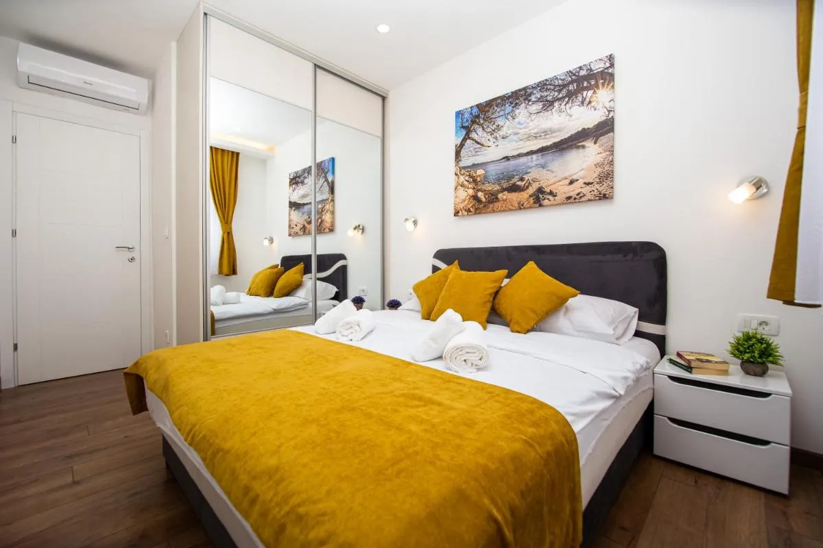 Image 6 of Milara Apartments