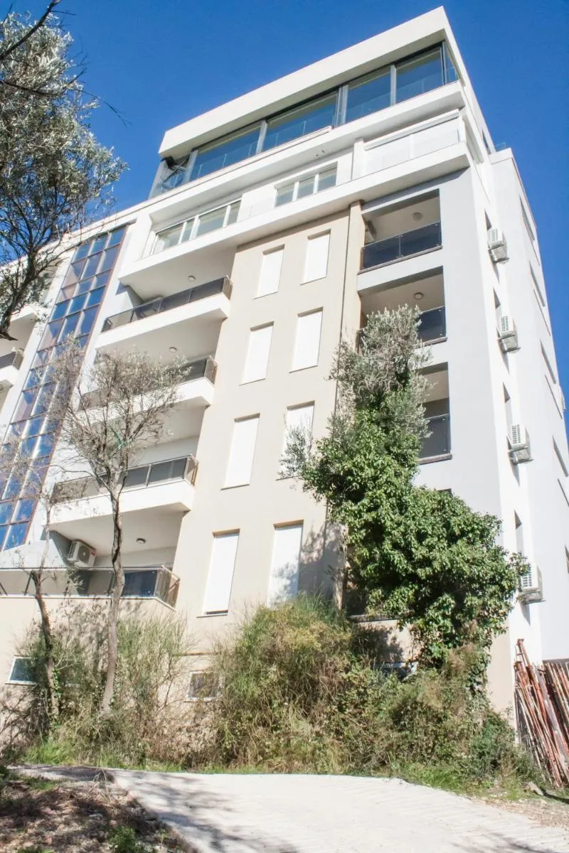Image 4 of Olive Hill Apartment