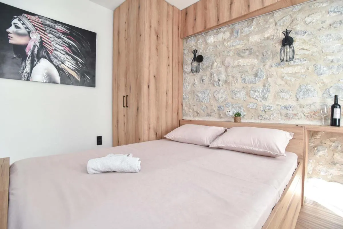 Image 1 of Sambra old town apartment