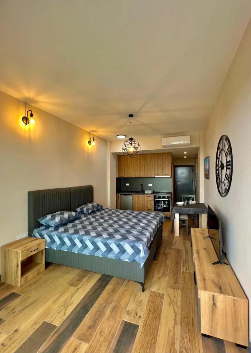 Image 2 of Sea & Sky Apartments