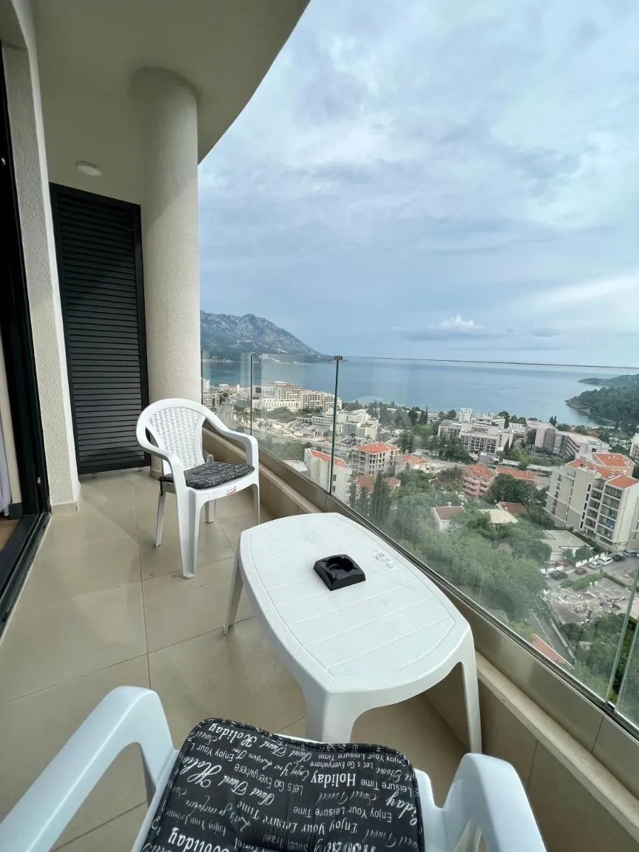 Image 5 of Sea & Sky Apartments