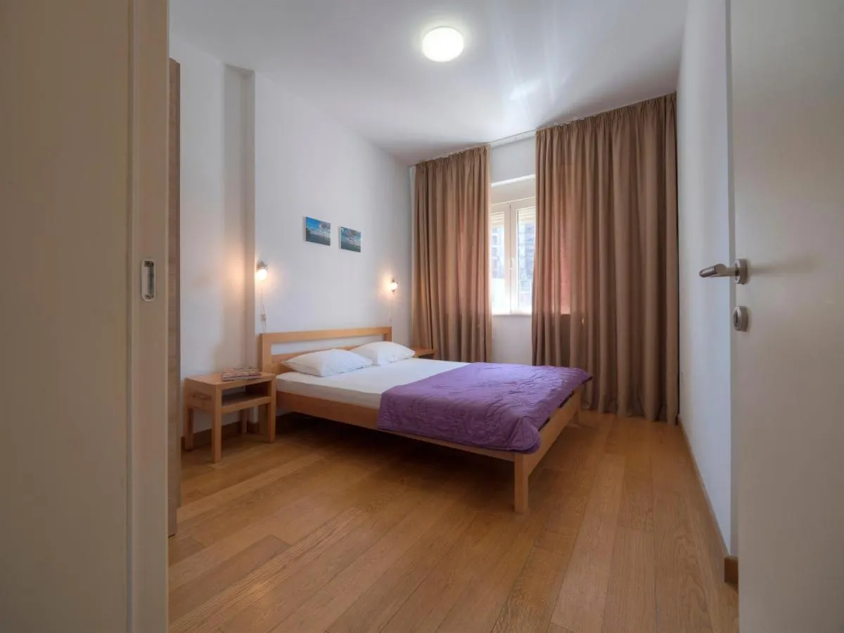 Image 6 of Seaside Rest Apartments