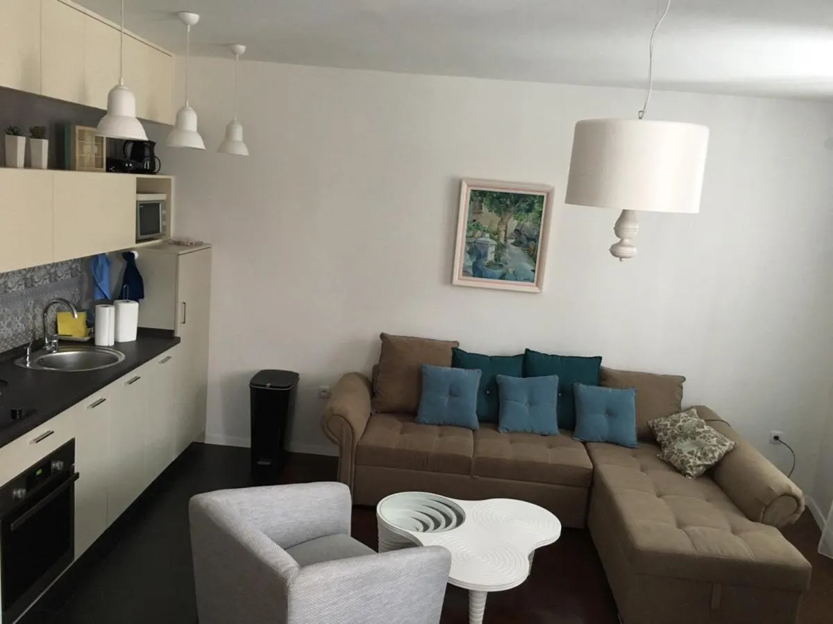 Image 3 of Squere 44 Apartment