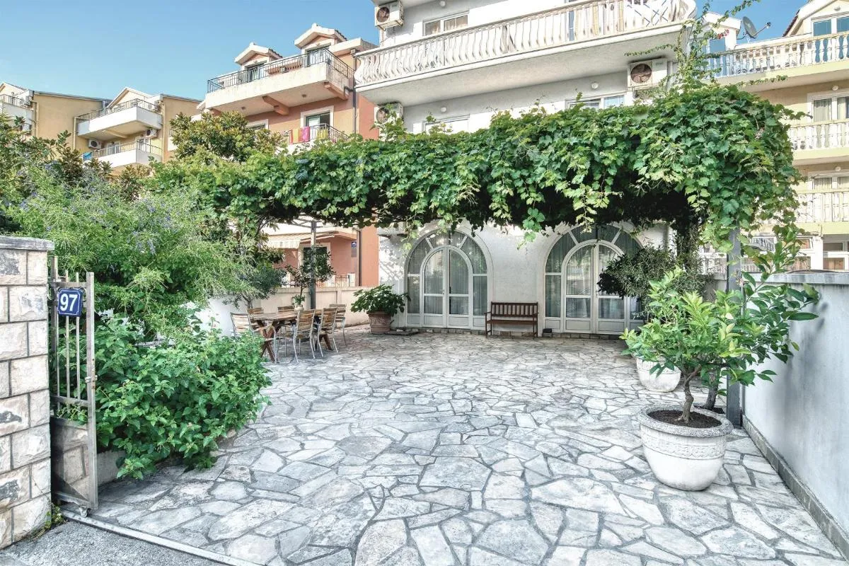 Image 3 of Sun Guest House
