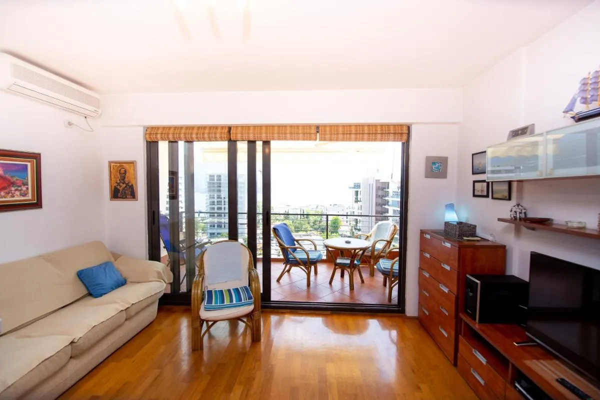 Image 4 of The Blue Apartments