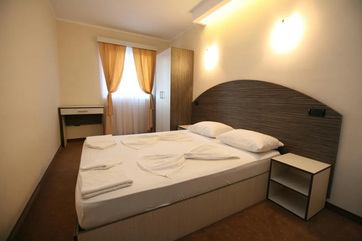 Image 1 of VilaElenaMarko