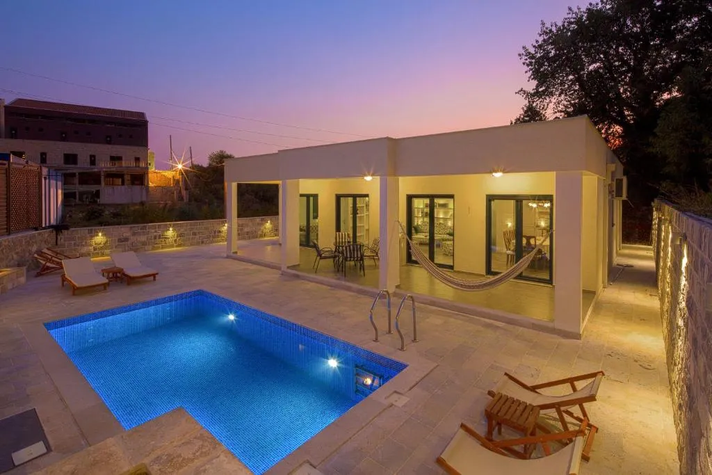 Image of Villa Latina 2