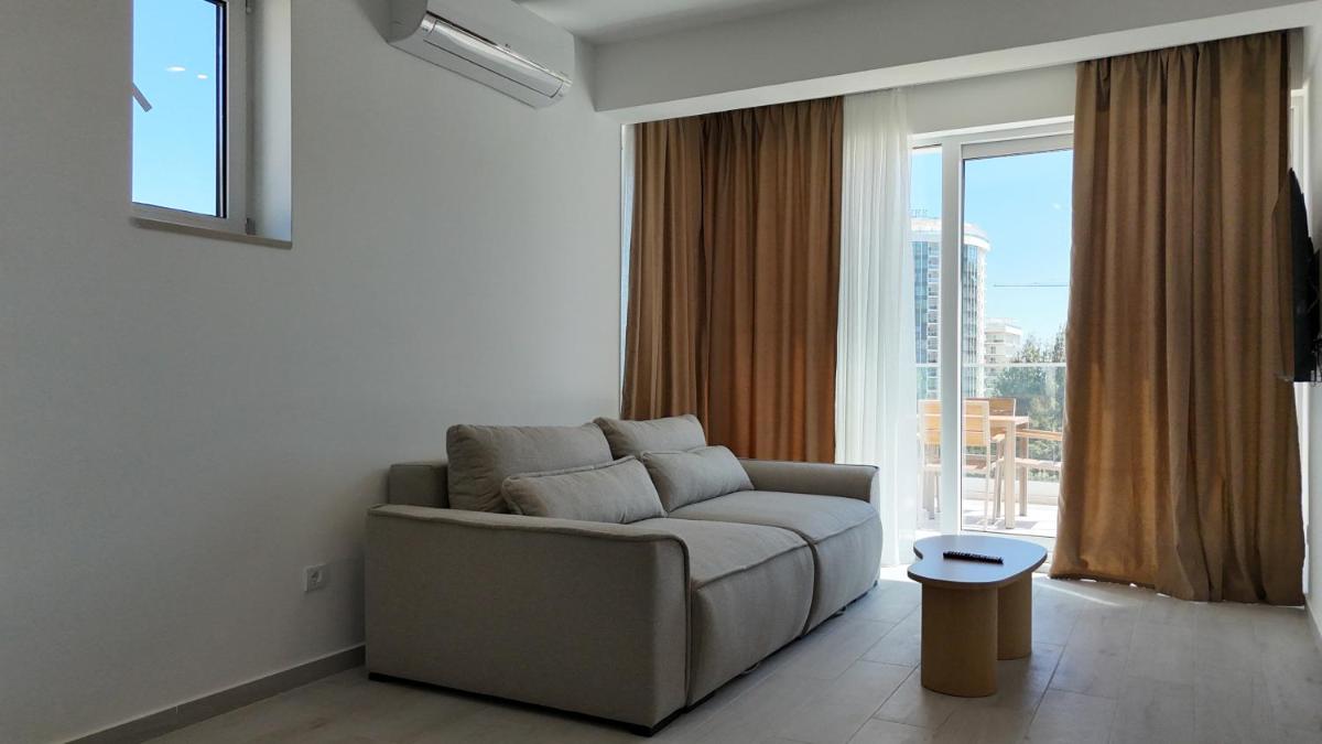Image 4 of Alpesa Apartments