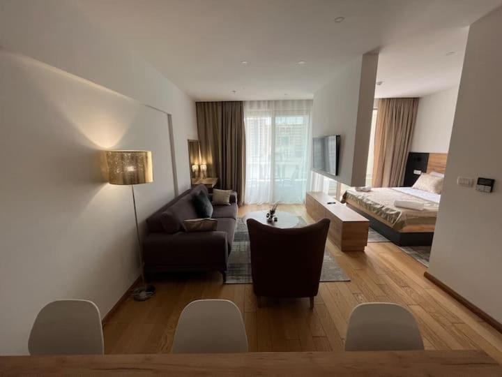Image 6 of Apartments Lux