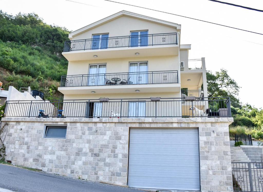 Image of Apartments Šišević