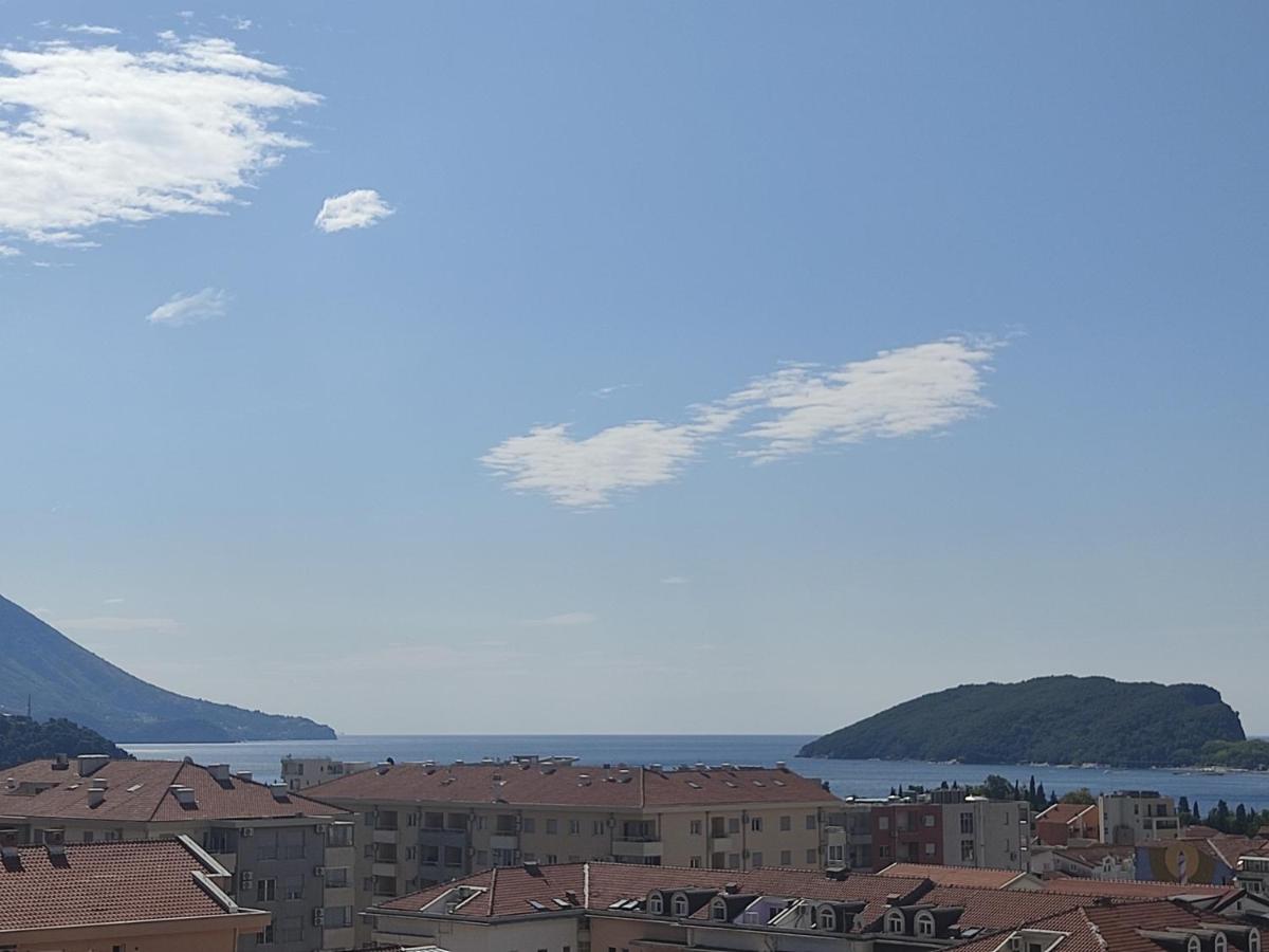 Image 5 of Aqua Mare Apartment
