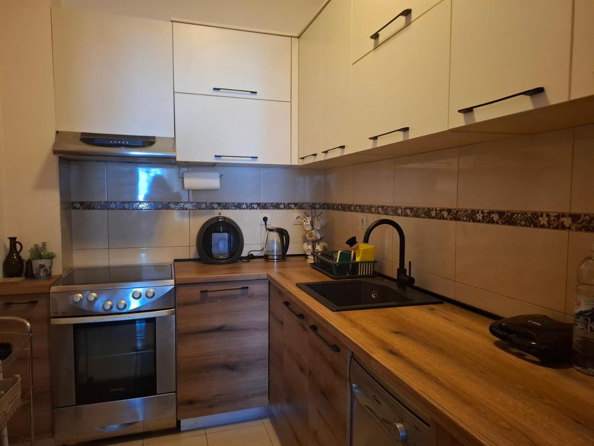 Image 1 of Aqua Mare Apartment