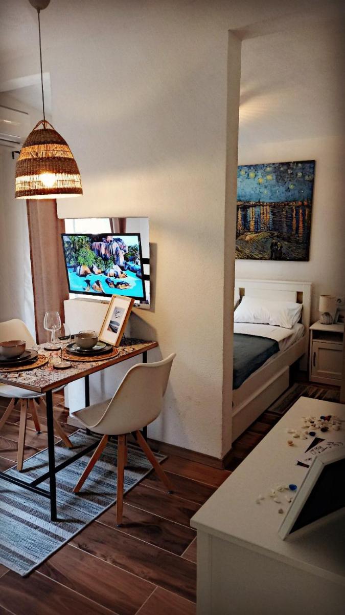 Image 3 of Bonaca Apartments