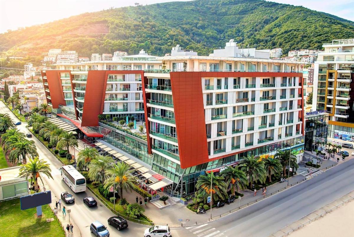 Image 1 of Condo Studio Plaza