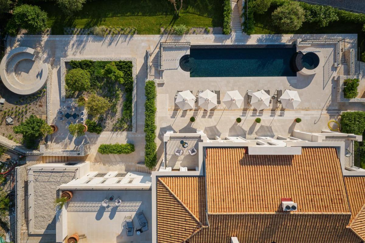 Image 4 of Eterno Villas