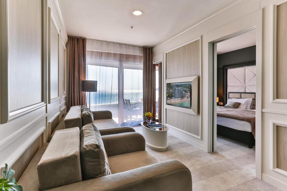 Image 1 of Maresia Boutique Suites