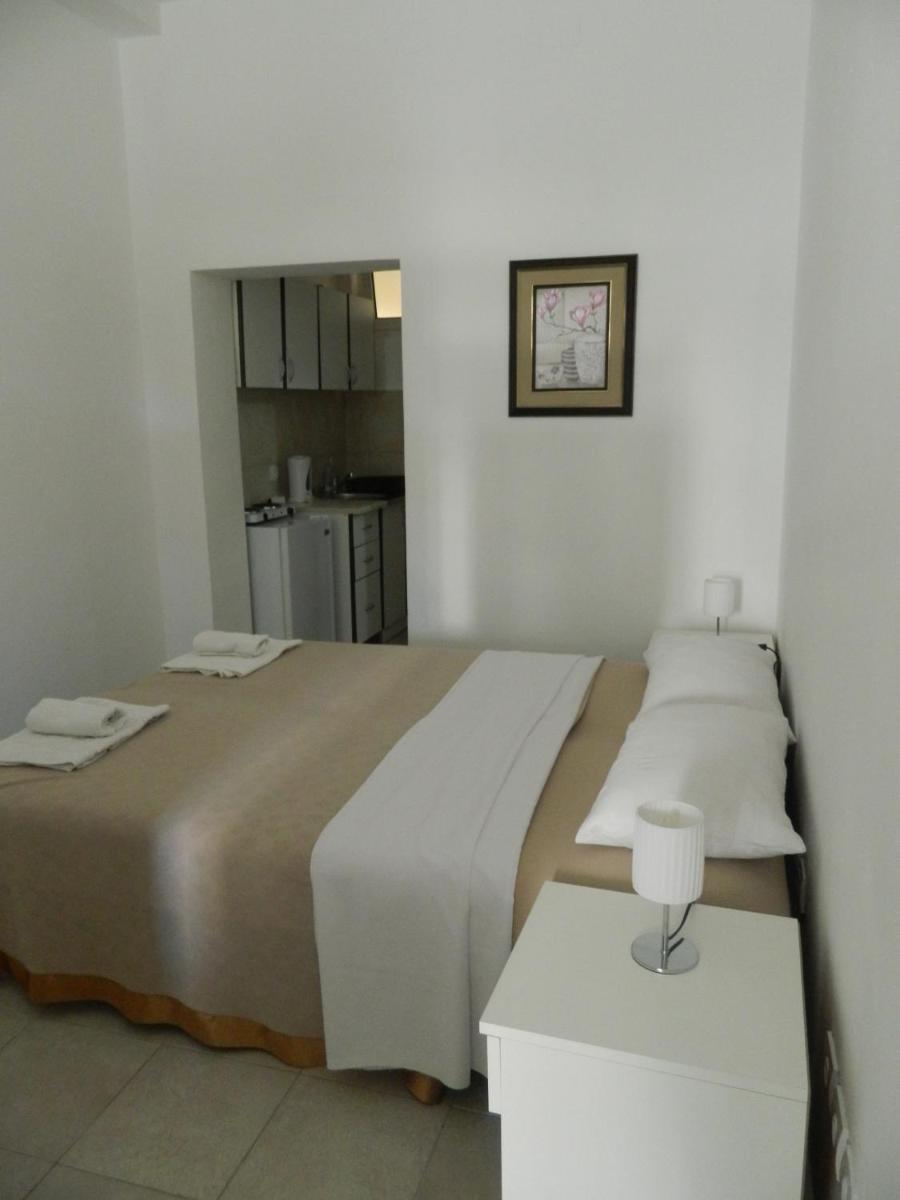 Image 3 of Mena apartmani