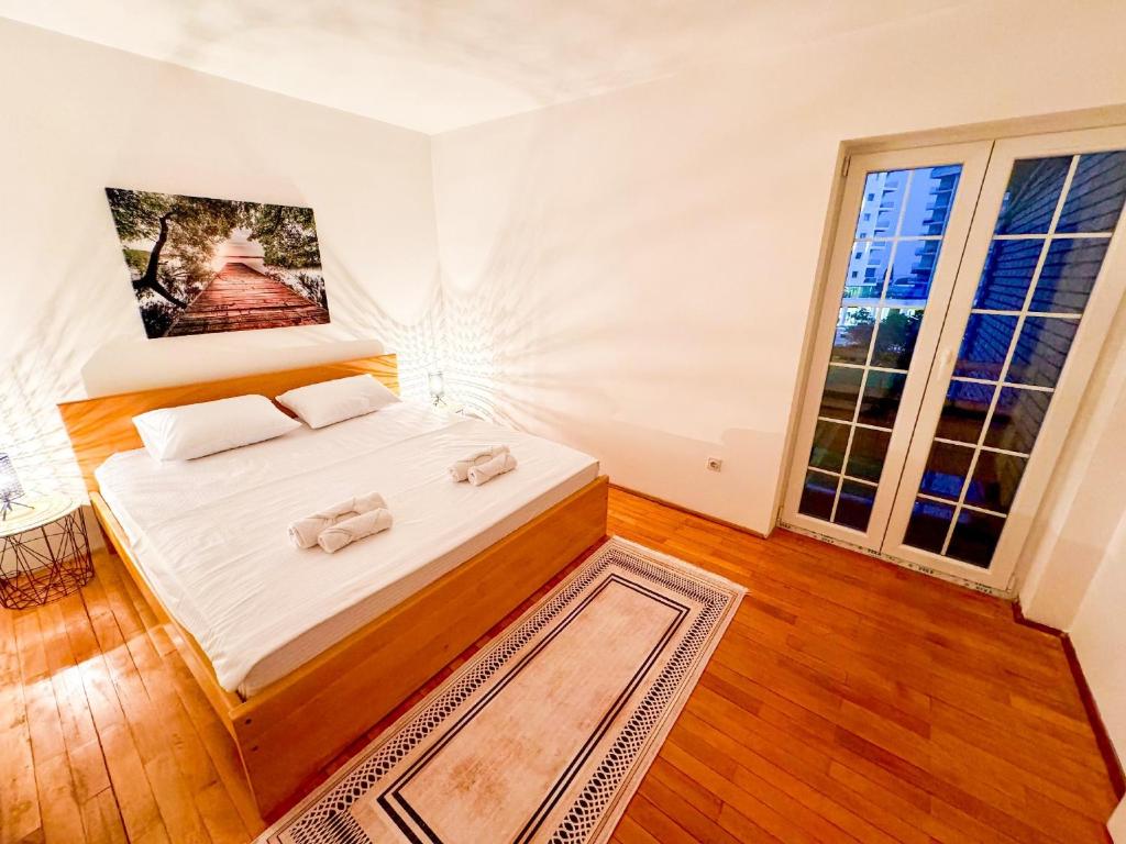 Image of Mia Apartment