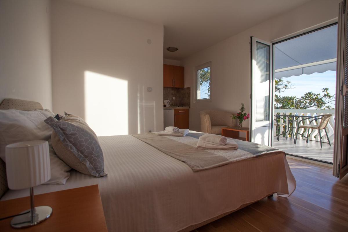 Image 6 of Panorama Apartments