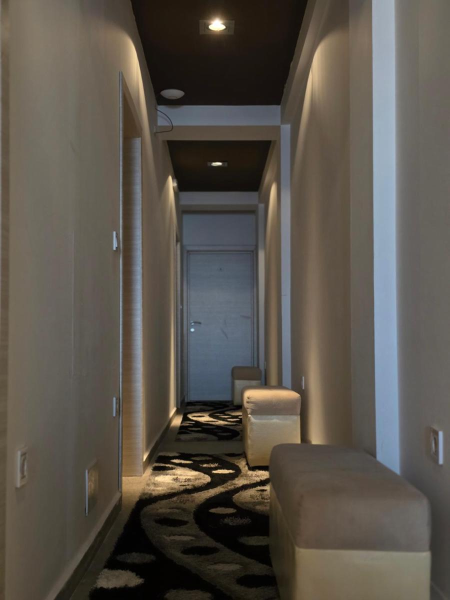 Image 2 of REA Apartmants
