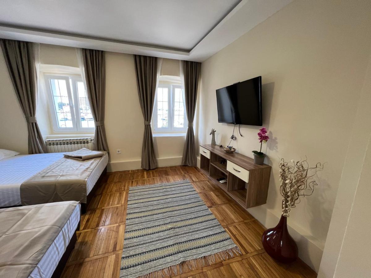 Image 4 of Regina apartments