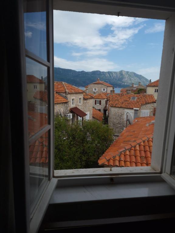 Image of Rooms Dana Old Town Budva